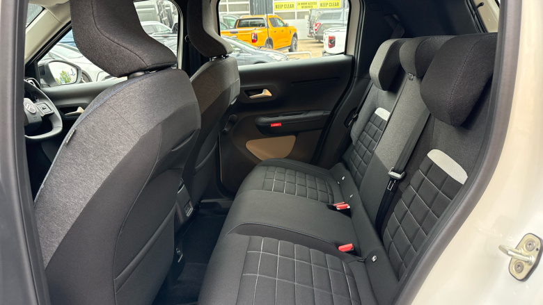 Citroen C3 83kW Plus 44kWh 5dr Auto Electric Hatchback